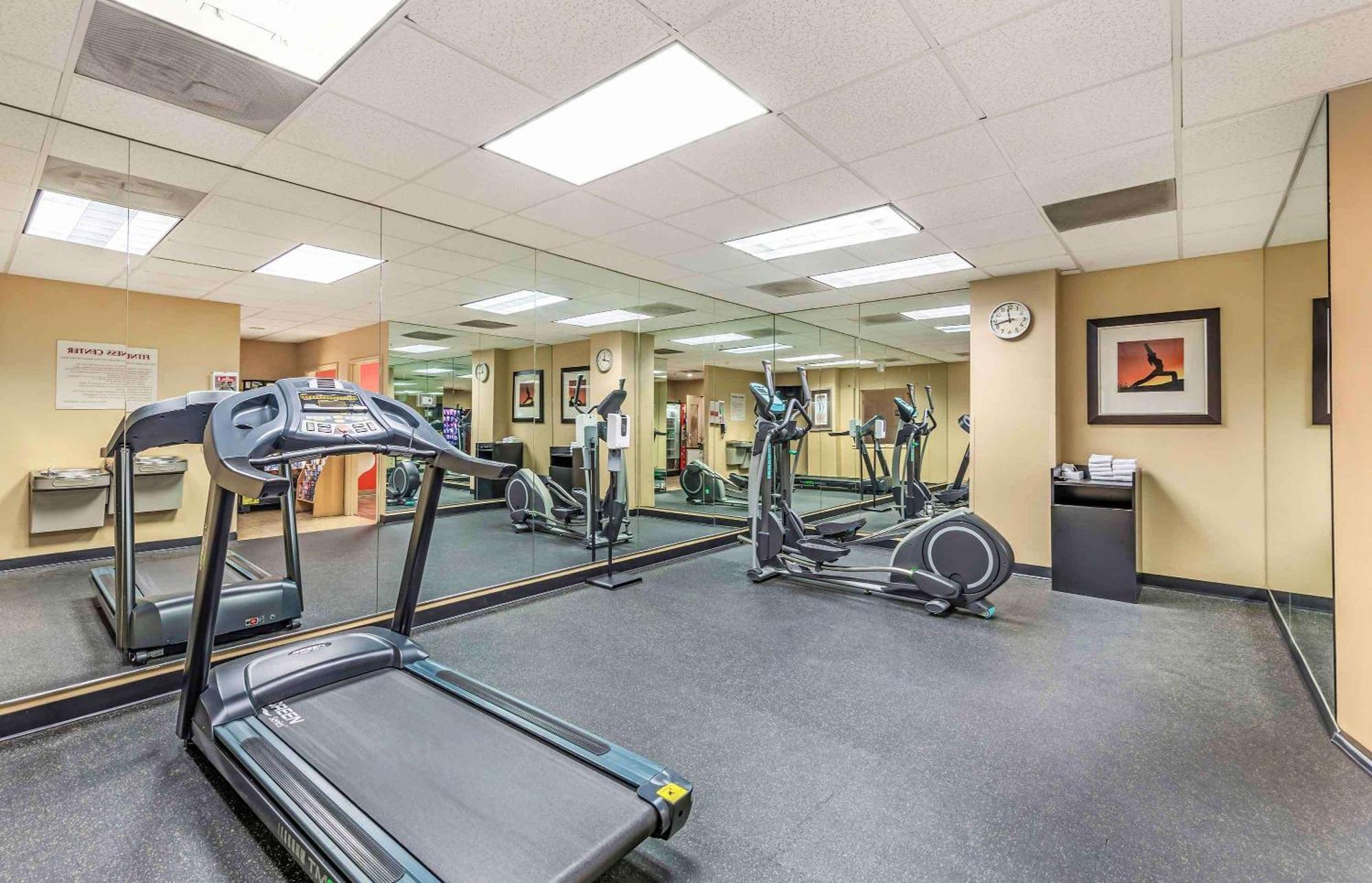 Extended Stay America Suites - Bakersfield - Chester Lane Εξωτερικό φωτογραφία